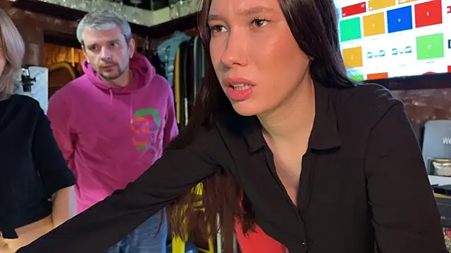 Snapshot of dirtypub chatting on 03.13.25 dirtypub online show from 03.13.25