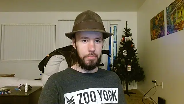 Snapshot of Darking_Yoh chatting on 02.04.25 Darking Yoh online show from 02.04.25