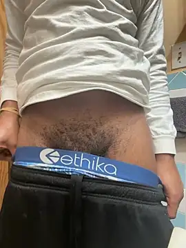 Snapshot of catchit231 chatting on 12.22.25 catchit231 online show from 12.22.25