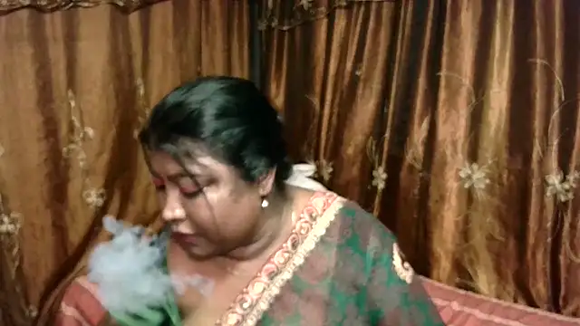 Snapshot of indianmermaid chatting on 03.18.25 indianmermaid online show from 03.18.25