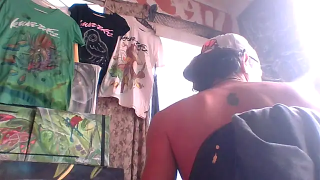 Snapshot of Toycockhot chatting on 10.22.25 Toycockhot online show from 10.22.25