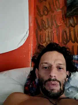 Snapshot of Toycockhot chatting on 11.22.25 Toycockhot online show from 11.22.25