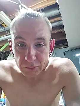 Snapshot of jjdirty6996 chatting on 09.14.25 jjdirty6996 online show from 09.14.25