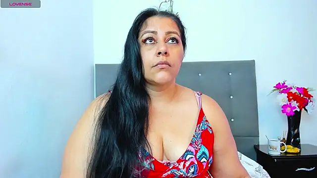 Snapshot of SexxyPamela chatting on 09.15.25 SexxyPamela online show from 09.15.25