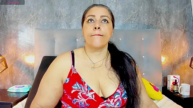 SexxyPamela online show from 11.30.25