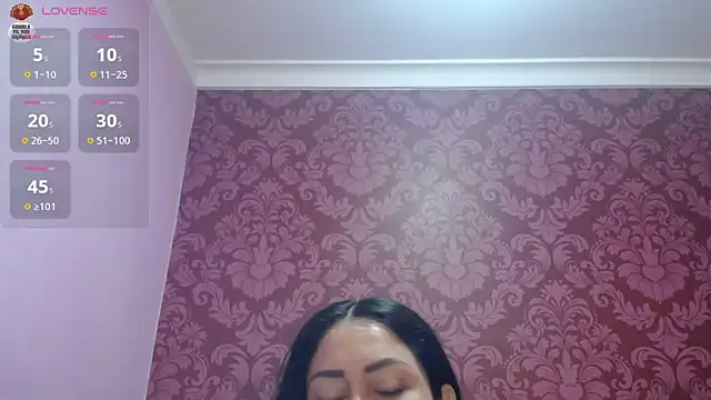 Snapshot of juliana_diaz chatting on 06.01.26 juliana diaz online show from 06.01.26