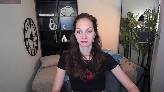 MirandaGlow online show from 06.20.26