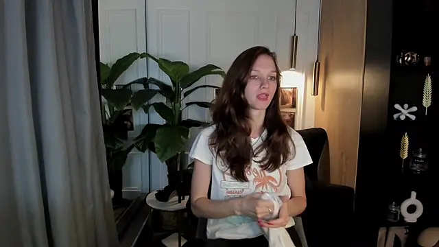 MirandaGlow online show from 06.28.26
