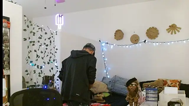 Snapshot of mycock2474u chatting on 03.04.25 mycock2474u online show from 03.04.25