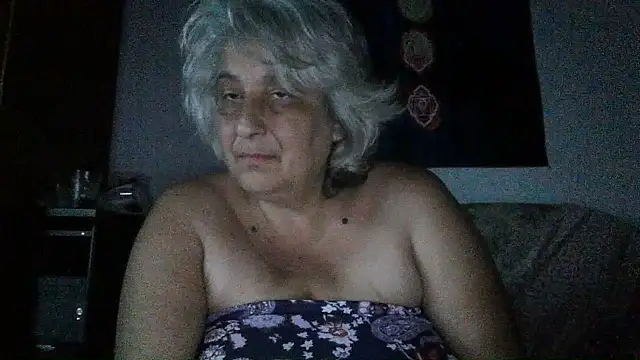 Snapshot of ExquisiteMature chatting on 07.07.26 ExquisiteMature online show from 07.07.26
