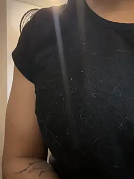 Snapshot of carolgaita chatting on 06.28.26 carolgaita online show from 06.28.26