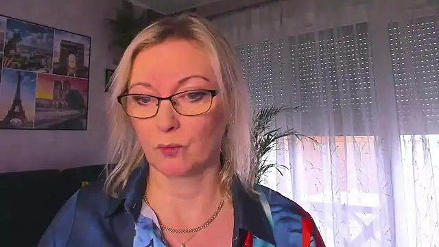 vanessa chat online show from 02.10.26