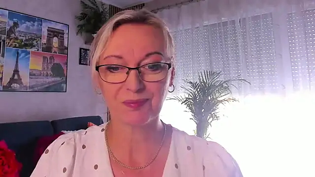 vanessa chat online show from 06.18.26