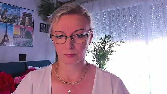 Snapshot of vanessa_chat chatting on 06.28.26 vanessa chat online show from 06.28.26