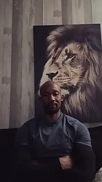 Snapshot of Mamadyyy chatting on 11.06.25 Mamadyyy online show from 11.06.25