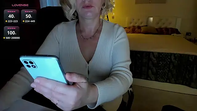 Colette  1977 online show from 12.01.25