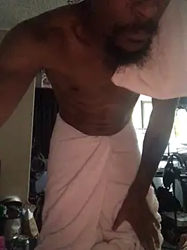 Snapshot of iAmNukka187 chatting on 12.21.24 iAmNukka187 online show from 12.21.24