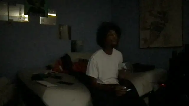 Snapshot of iAmNukka187 chatting on 11.30.25 iAmNukka187 online show from 11.30.25