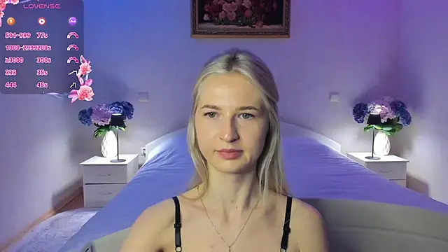 AnnaCarrera online show from 04.29.26
