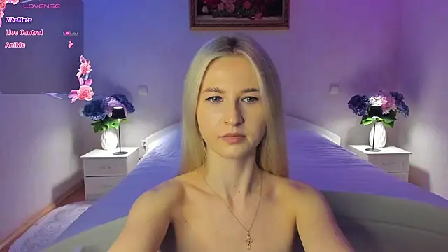 AnnaCarrera online show from 04.30.26