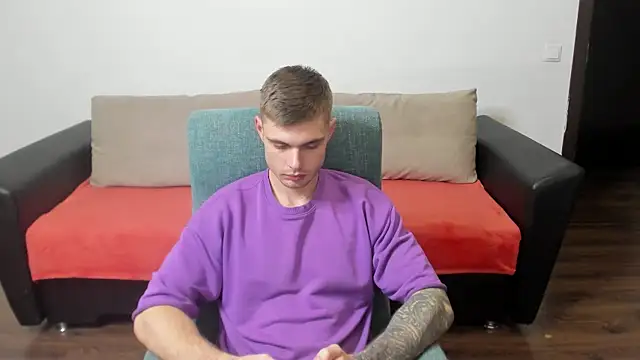 maks wolfis online show from 01.25.25