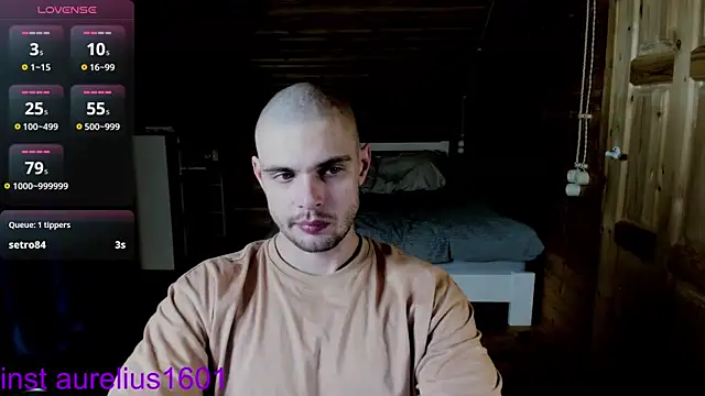 maks wolfis online show from 10.09.25