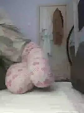 Snapshot of AlexandraGiogio chatting on 01.14.25 AlexandraGiogio online show from 01.14.25