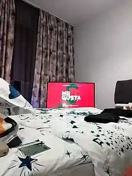 Snapshot of AlexandraGiogio chatting on 03.10.25 AlexandraGiogio online show from 03.10.25