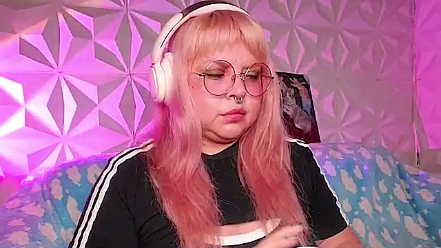 Satyn doll online show from 04.23.26