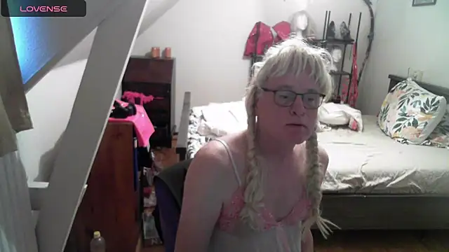 sletjetiff21 online show from 02.04.26