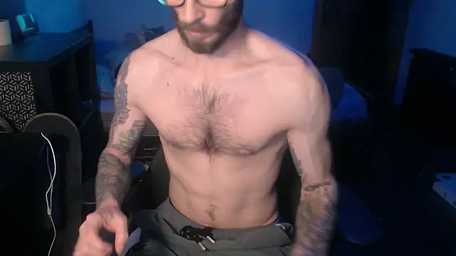 Snapshot of SexxxyLouis chatting on 01.30.25 SexxxyLouis online show from 01.30.25