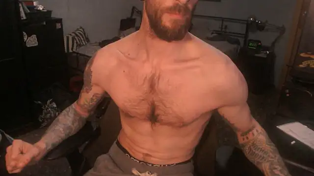 Snapshot of SexxxyLouis chatting on 02.21.26 SexxxyLouis online show from 02.21.26