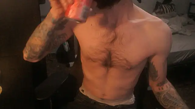 SexxxyLouis online show from 03.29.26