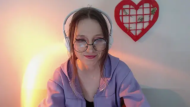  Hanna Moon  online show from 05.29.26