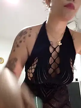 little susie online show from 11.04.25