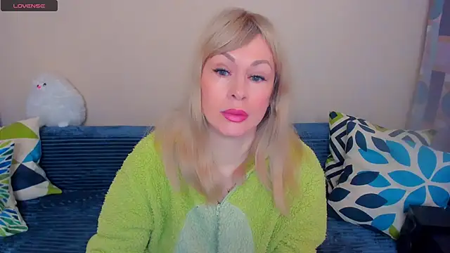 EllenMoore online show from 05.01.26