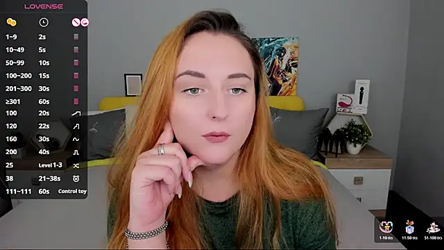 BabeLessi online show from 10.25.25