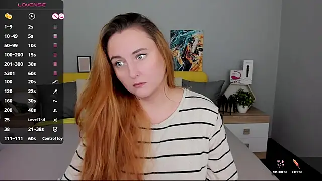 BabeLessi online show from 10.26.25