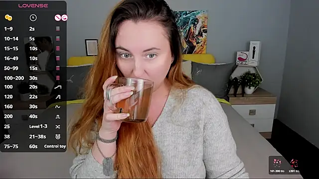 Snapshot of BabeLessi chatting on 02.07.26 BabeLessi online show from 02.07.26