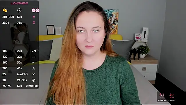 Snapshot of BabeLessi chatting on 02.13.26 BabeLessi online show from 02.13.26