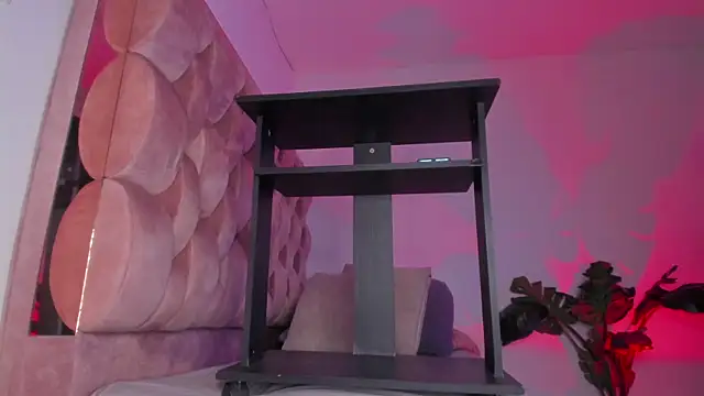 Secret chells online show from 04.24.26