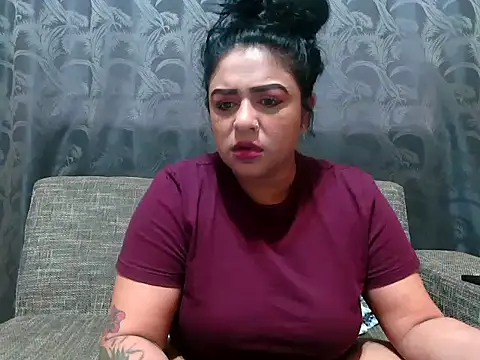 Snapshot of indianishkq7 chatting on 12.02.24 indianishkq7 online show from 12.02.24