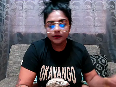 Snapshot of indianishkq7 chatting on 01.19.25 indianishkq7 online show from 01.19.25