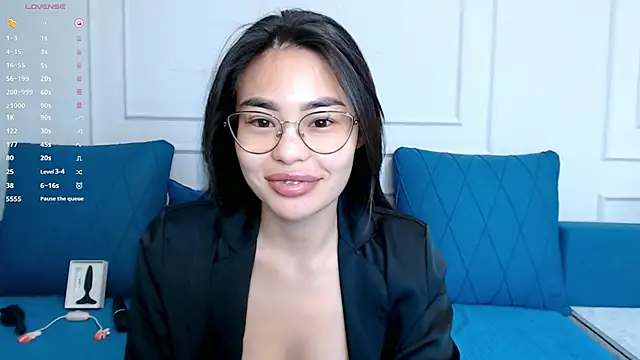 kwana colada online show from 04.03.26