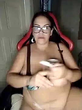 AyantiPonz79 online show from 02.14.26