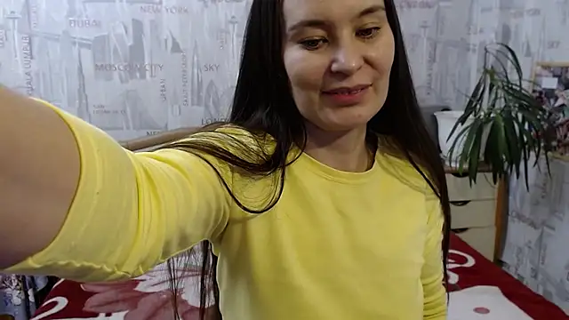 Snapshot of GinaQSoul chatting on 01.19.25 GinaQSoul online show from 01.19.25