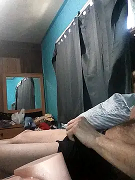 Snapshot of Bwc4u2Ride chatting on 02.18.26 Bwc4u2Ride online show from 02.18.26