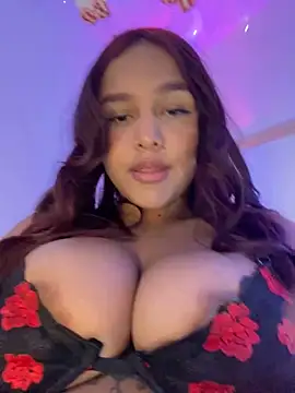 Snapshot of Fancyxlove chatting on 12.27.24 Fancyxlove online show from 12.27.24