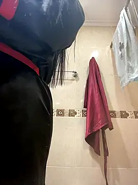 Snapshot of Fancyxlove chatting on 10.24.25 Fancyxlove online show from 10.24.25