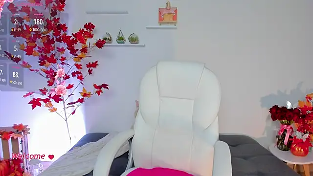 SophieHunt online show from 12.19.24